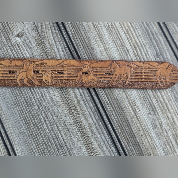 SS Double S Western Children's Leather Belt With Roping Cowboy & Horse Embossed - Picture 5 of 16